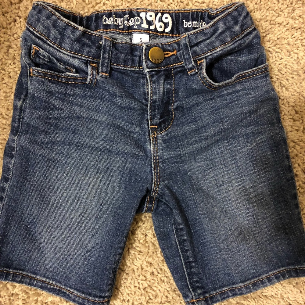 Baby Gap Bermuda shorts for girls